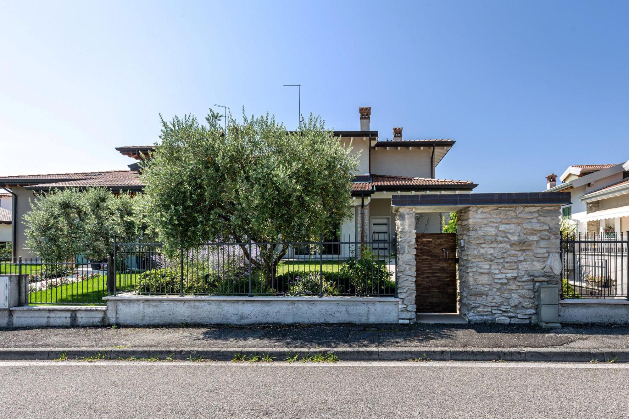 Villa Rita Peschiera del Garda Exterior photo